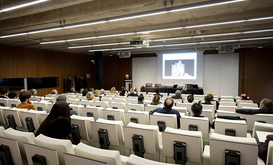 Proyectar con los materiales de la memoria: Construcciones militares (6)